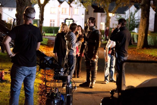 Illustration for article titled Set photos from the Doctor Who Christmas special
